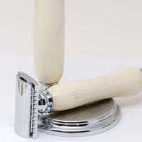 Hand-turned Razor Set in Antler
