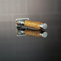 natural hardwood razor handle mango wood grain