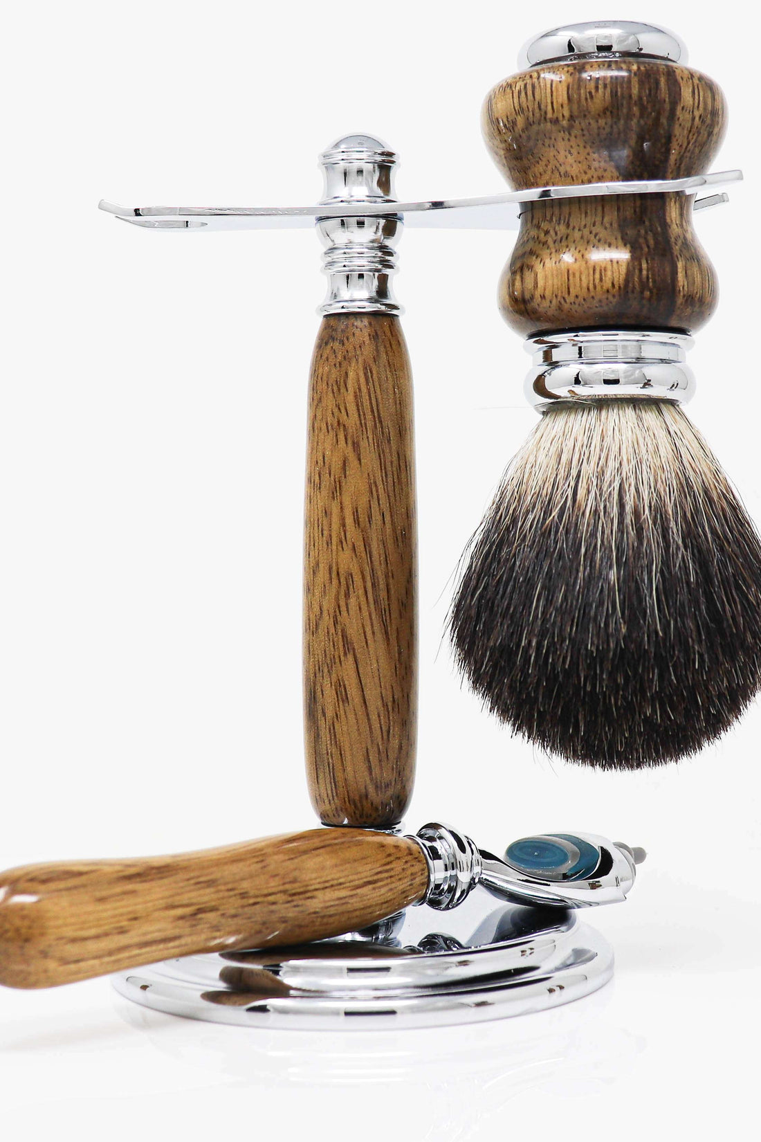Hand-turned Premium Razor Set with Badger Shave Brush in African Black Limba