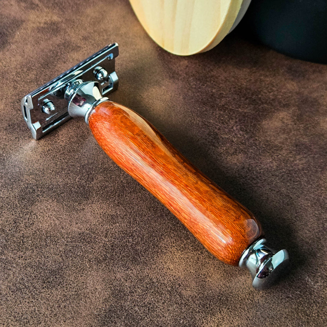 Lacewood Safety Razor – Exotic Hardwood Handle | Precision Wet Shaving Razor