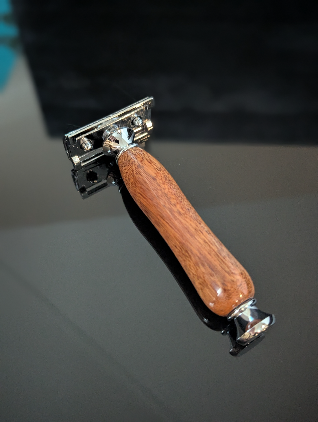 Shaving Razor Tops Hand-turned Mesquite Safety Razor – MC Shave Gear