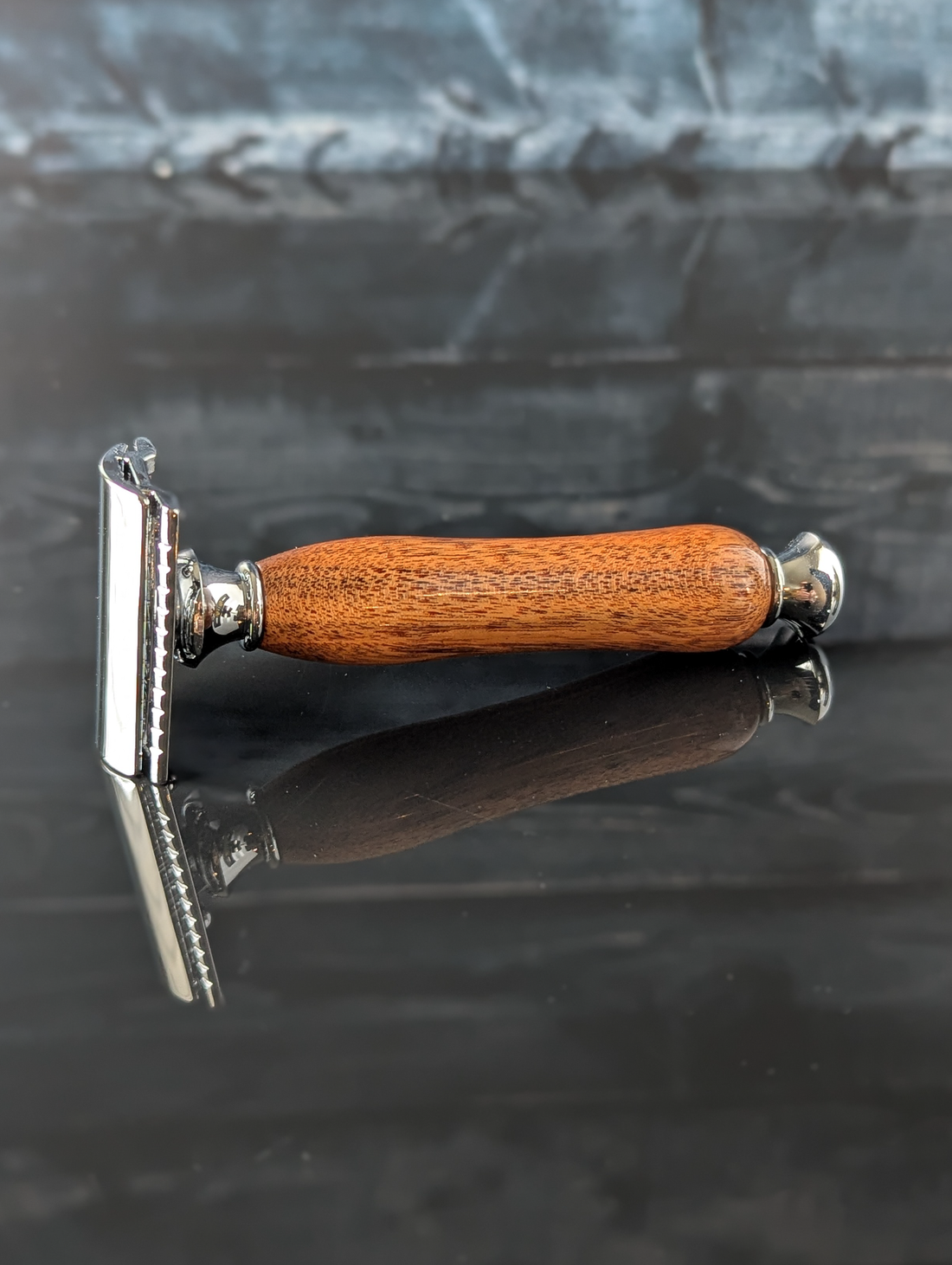 Hand Crafted Razor Hand-turned Mesquite Safety Razor – MC Shave Gear