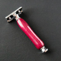 purpleheart wood safety razor premium double edge razor on a dark background with traditional handle