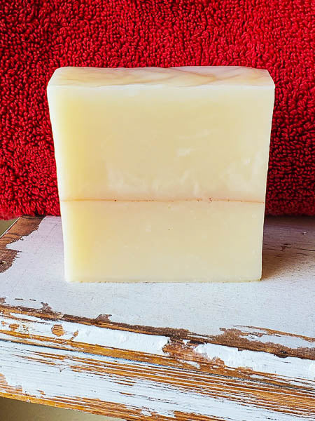 Sandalwood shampoo bar for men front view. The best bar soap for hair, face and body.